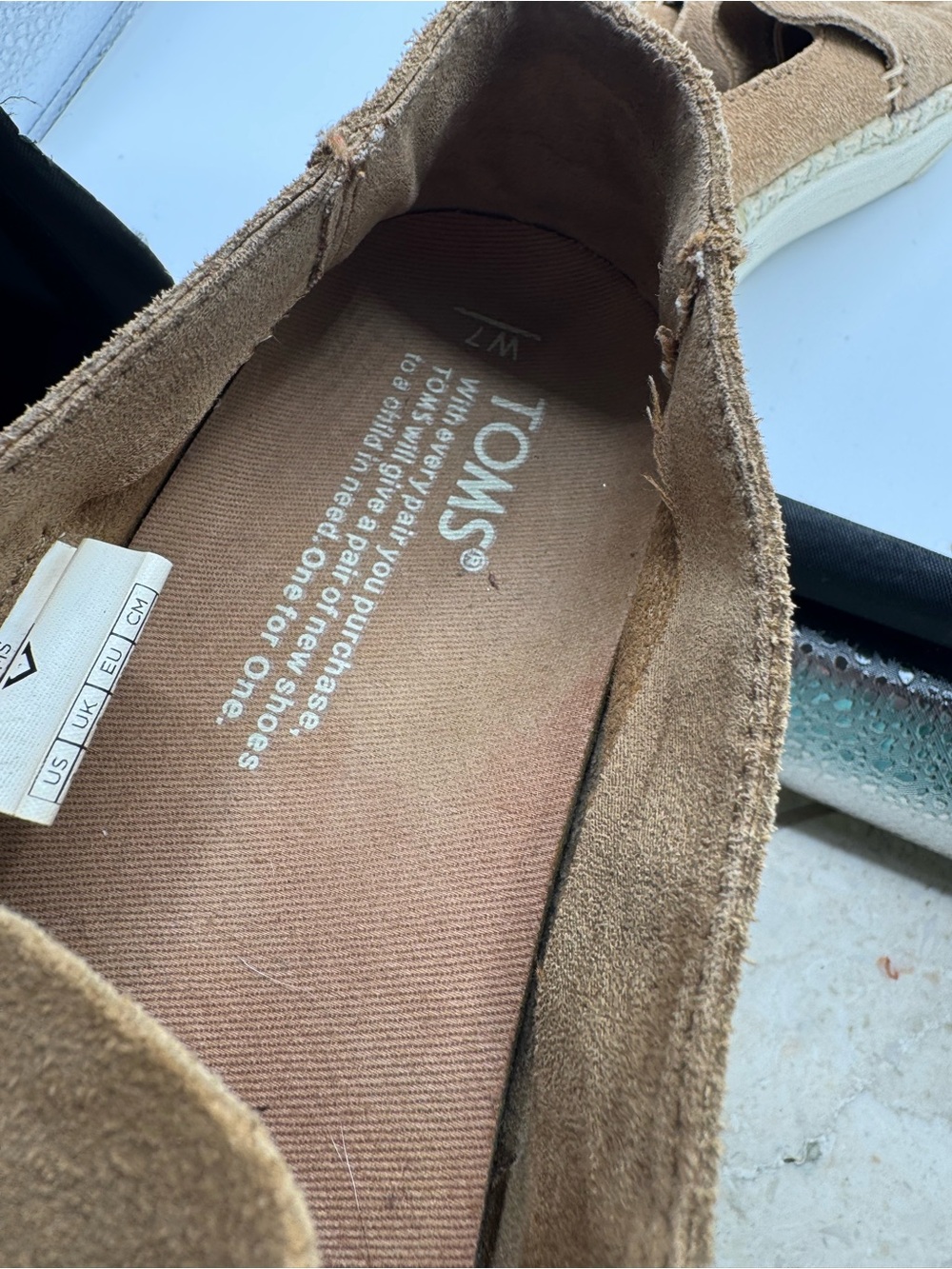 Toms Sunset Toffee Suede Slip-On Loafers Comfort Sneaker Shoes Women’s 7 - Picture 3 of 4
